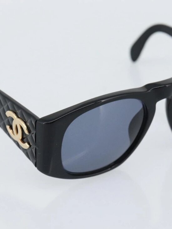 CHANEL Sunglasses Plastic Black Gold CC Auth bs35953 main image 11